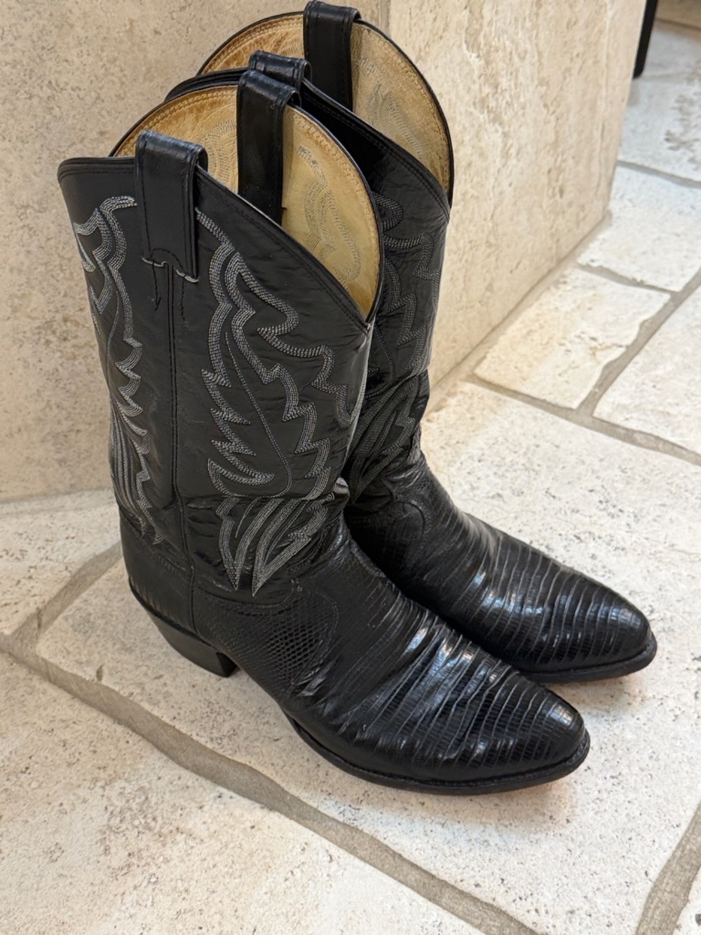 Justin Boots Black Leather Lizard vintage Western Boots w Silver Stitch 10 1/2D